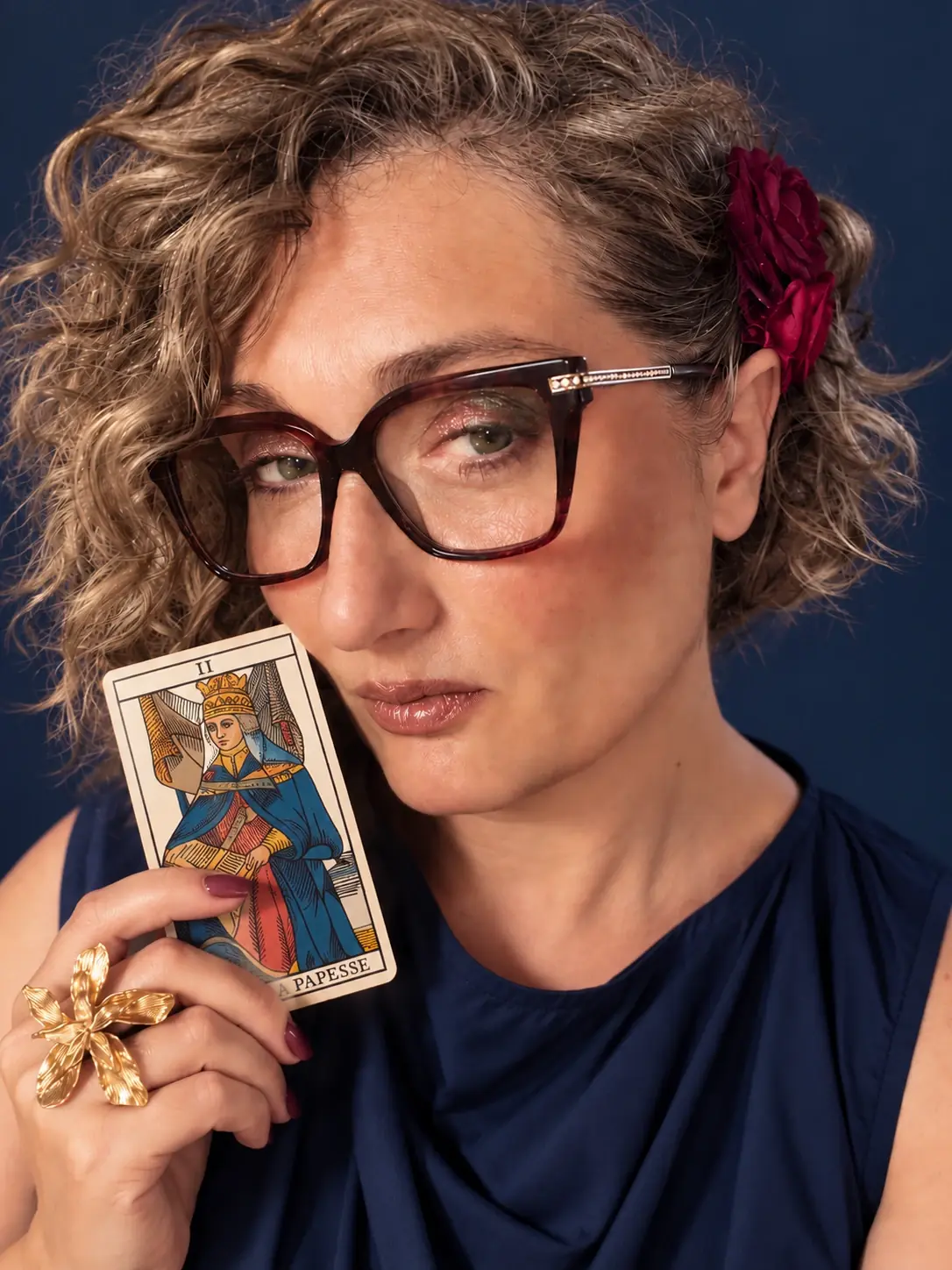Pierangela Lama con la carta della Papessa